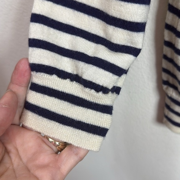 (R6)J. Crew Navy
Stripe 3/4 Sleeve Beaded
Neckline Merino Wool
Sweater,Sz L - Picture 5 of 13